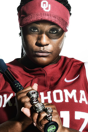 20190115_SoftballPortraits-384-Edit-2
