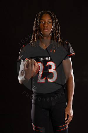 2025_NHS_Football-fr0054