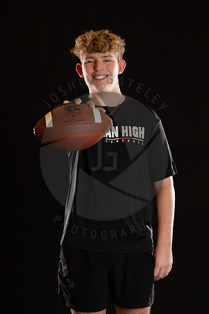 2025_NHS_Football-tr0085